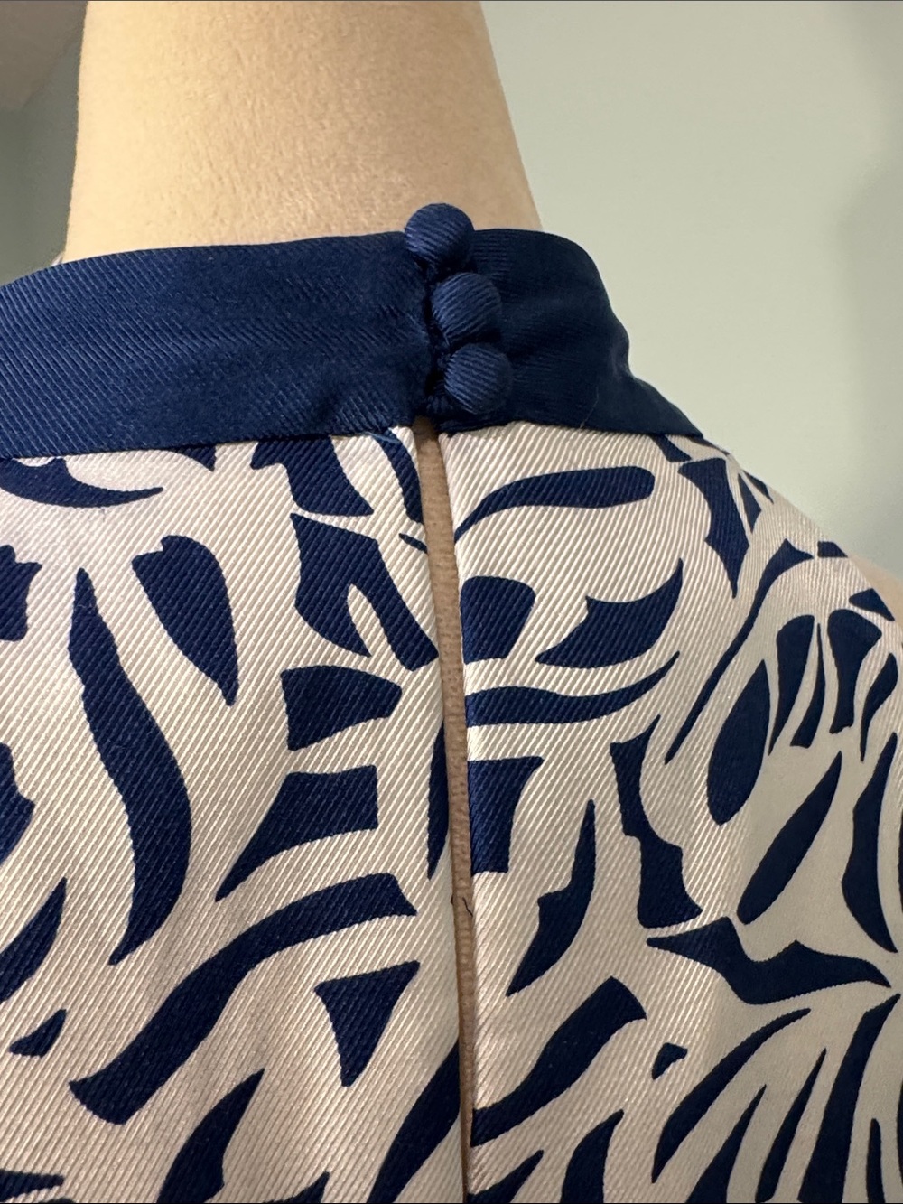 Ann Taylor Silk Navy and White Patterned Halter Midi Dress - Picture 8 of 11